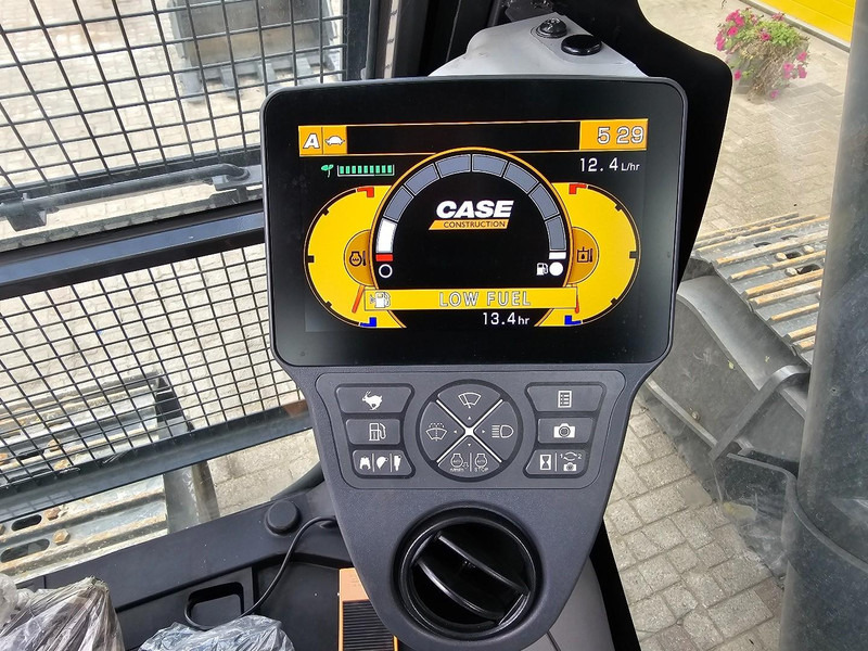 Crawler excavator Case CX220C: picture 15