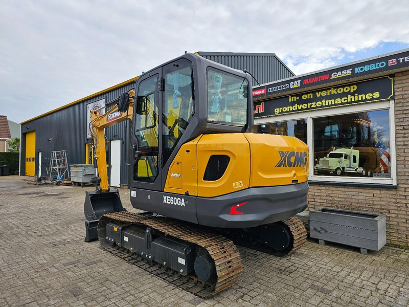 XCMG XE60GA - Mini excavator: picture 3 XCMG XE60GA - Mini excavator: picture 3