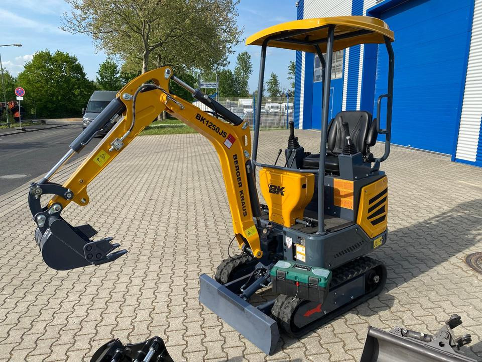 Minibagger BK1250JS + Zubehör *INKL.19% MWST*KUBOTA*BERGER KRAUS*JOYSTICK*SOFORT!* - Mini excavator: picture 4 Minibagger BK1250JS + Zubehör *INKL.19% MWST*KUBOTA*BERGER KRAUS*JOYSTICK*SOFORT!* - Mini excavator: picture 4