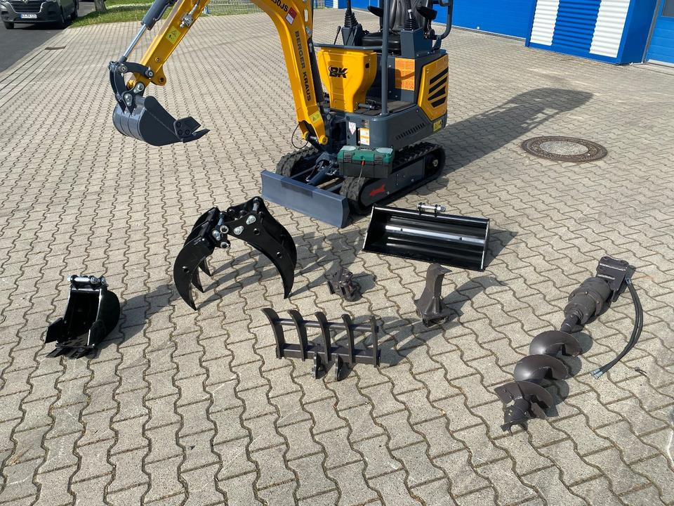 Minibagger BK1250JS + Zubehör *INKL.19% MWST*KUBOTA*BERGER KRAUS*JOYSTICK*SOFORT!* - Mini excavator: picture 3 Minibagger BK1250JS + Zubehör *INKL.19% MWST*KUBOTA*BERGER KRAUS*JOYSTICK*SOFORT!* - Mini excavator: picture 3