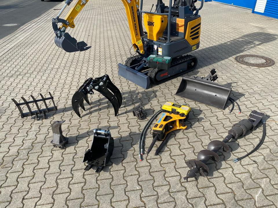 Minibagger BK1250JS + Zubehör *INKL.19% MWST*KUBOTA*BERGER KRAUS*JOYSTICK*SOFORT!* - Mini excavator: picture 3 Minibagger BK1250JS + Zubehör *INKL.19% MWST*KUBOTA*BERGER KRAUS*JOYSTICK*SOFORT!* - Mini excavator: picture 3