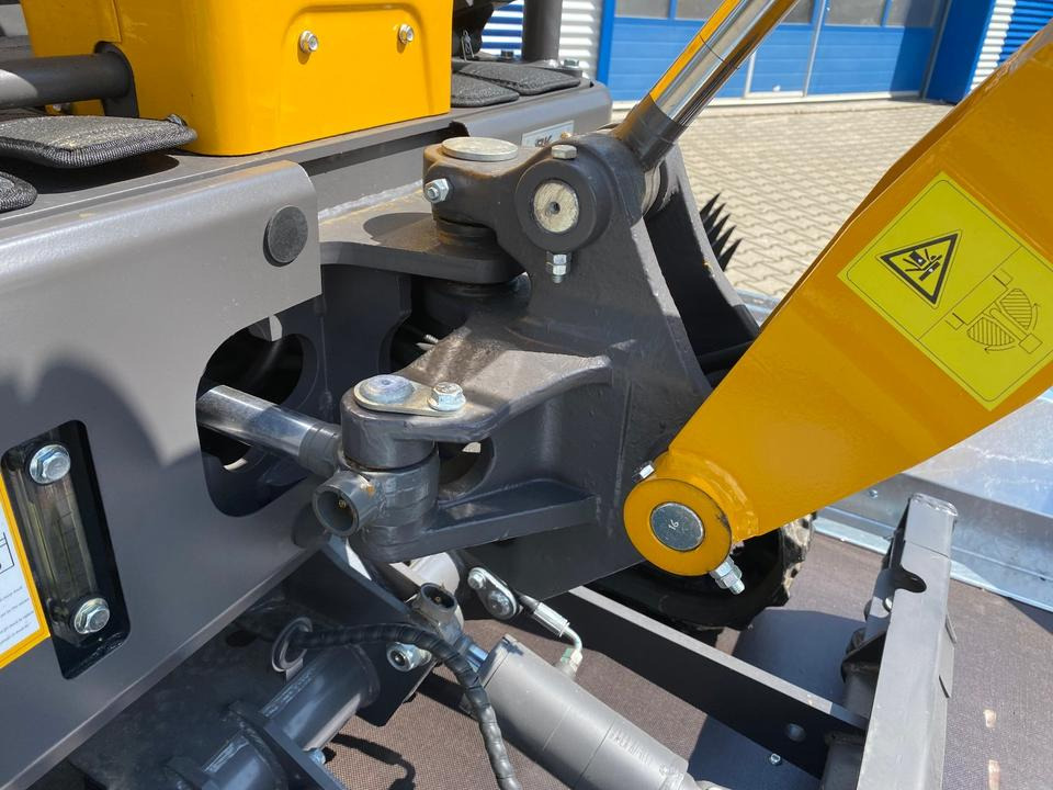 Mini excavator Minibagger BK1250JSR + Tieflader + Zubehör *INKL.19% MWST*BERGER KRAUS*VERSTELLFAHRWERK* KUBOTA*SOFORT!*: picture 14 Mini excavator Minibagger BK1250JSR + Tieflader + Zubehör *INKL.19% MWST*BERGER KRAUS*VERSTELLFAHRWERK* KUBOTA*SOFORT!*: picture 14