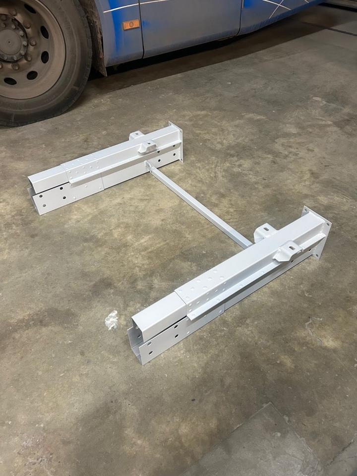 Rahmenverlängerung Mercedes Sprinter 907 Vormontiert und Lackiert in Uni-Wunschfarbton - Spare parts: picture 2 Rahmenverlängerung Mercedes Sprinter 907 Vormontiert und Lackiert in Uni-Wunschfarbton - Spare parts: picture 2