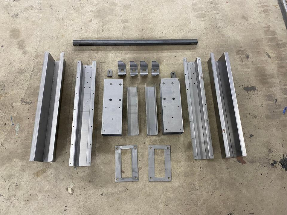 Rahmenverlängerung Mercedes Sprinter 907 als Bausatz - Spare parts: picture 1 Rahmenverlängerung Mercedes Sprinter 907 als Bausatz - Spare parts: picture 1