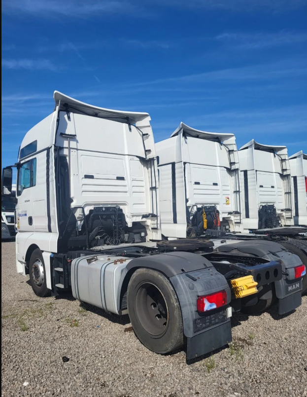 MAN TGX18.500 XXL*2xTANK*RETARDER - Tractor unit: picture 3 MAN TGX18.500 XXL*2xTANK*RETARDER - Tractor unit: picture 3