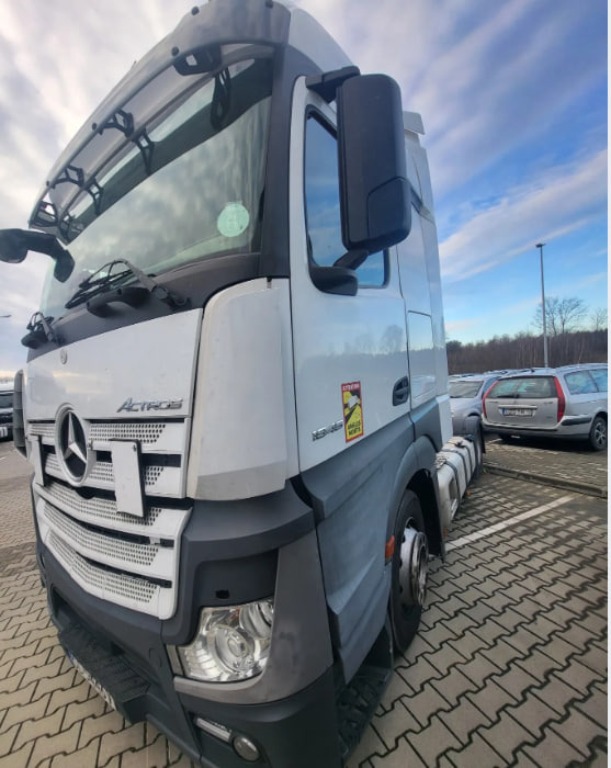Mercedes-Benz ACTROS 1845 mega  WDF - Tractor unit: picture 5 Mercedes-Benz ACTROS 1845 mega  WDF - Tractor unit: picture 5