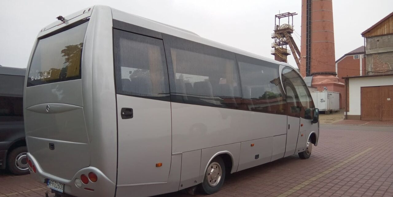Mercedes-Benz MAGO 2 / VARIO / BELUGA / XXL / 34 PLACE - Suburban bus: picture 2 Mercedes-Benz MAGO 2 / VARIO / BELUGA / XXL / 34 PLACE - Suburban bus: picture 2