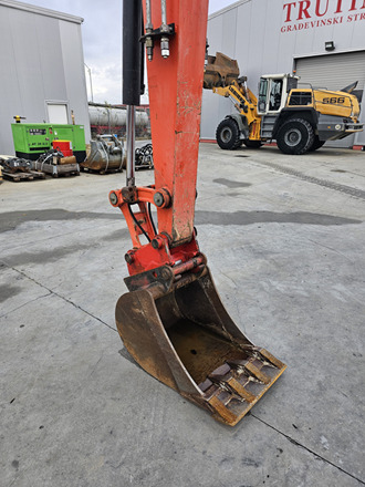 Mini excavator KUBOTA KX080-4a: picture 12