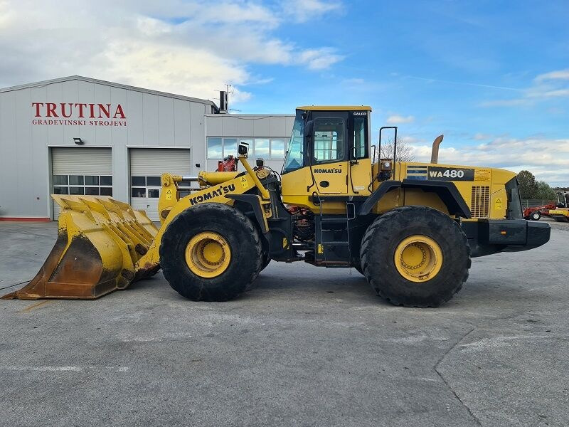 Komatsu WA480-5 - Wheel loader: picture 2 Komatsu WA480-5 - Wheel loader: picture 2