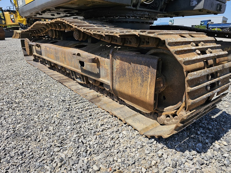 Crawler excavator VOLVO EC240BNLC: picture 20