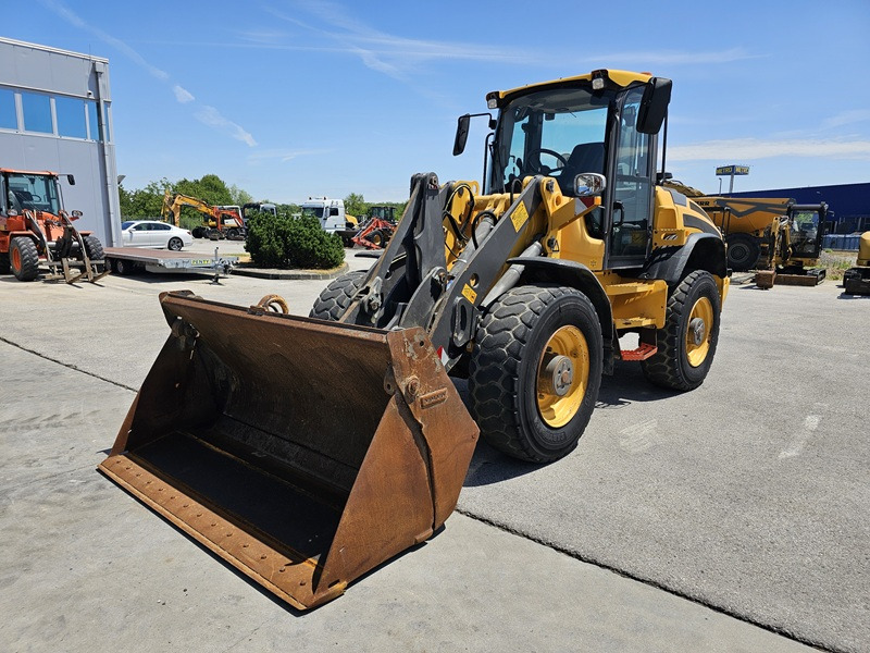 VOLVO L45H - Wheel loader: picture 1 VOLVO L45H - Wheel loader: picture 1