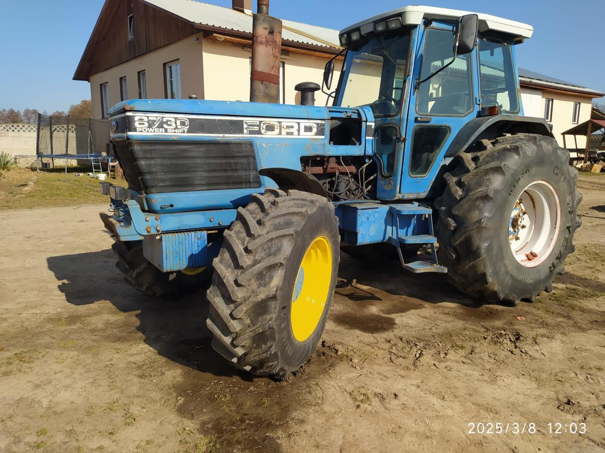 Ford 8730 - Farm tractor: picture 1 Ford 8730 - Farm tractor: picture 1
