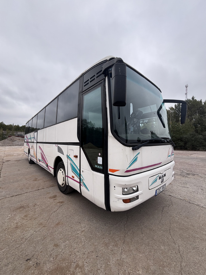 MAN - Coach: picture 3 MAN - Coach: picture 3