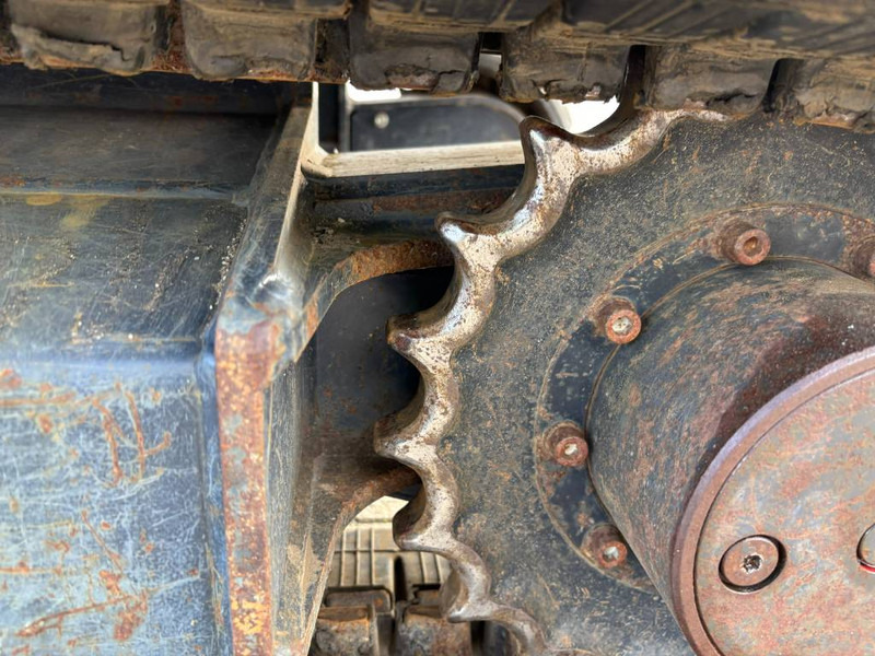 Mini excavator Kubota KX 027-4: picture 13