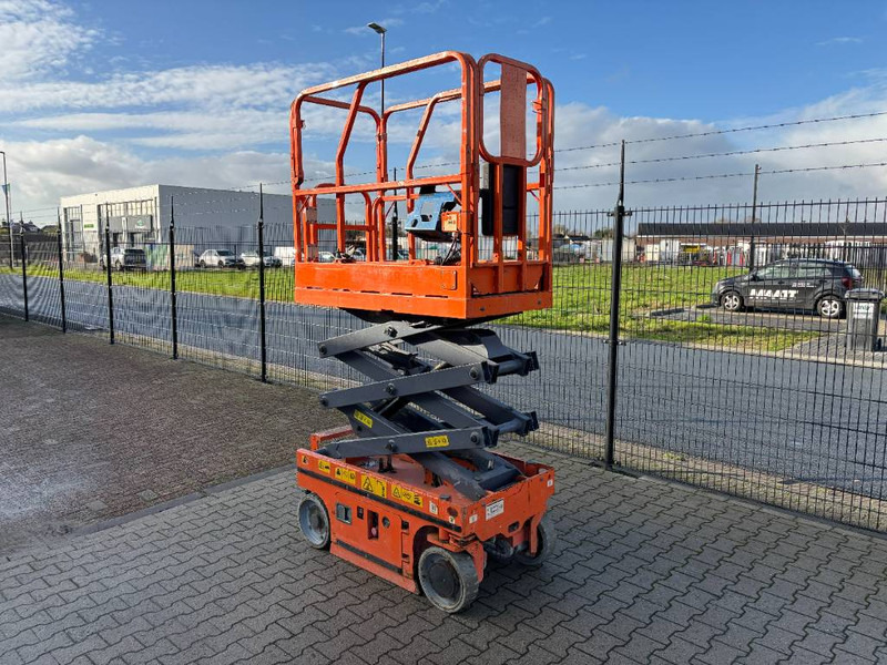 Yamei MS1330 - Scissor lift: picture 2 Yamei MS1330 - Scissor lift: picture 2