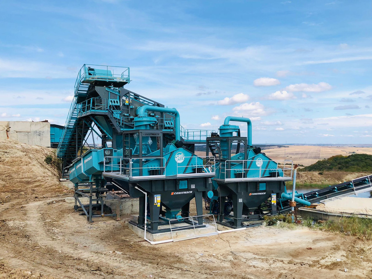 Constmach Stationary Sand And Gravel Washing And Screening Plant - Screener: picture 4 Constmach Stationary Sand And Gravel Washing And Screening Plant - Screener: picture 4