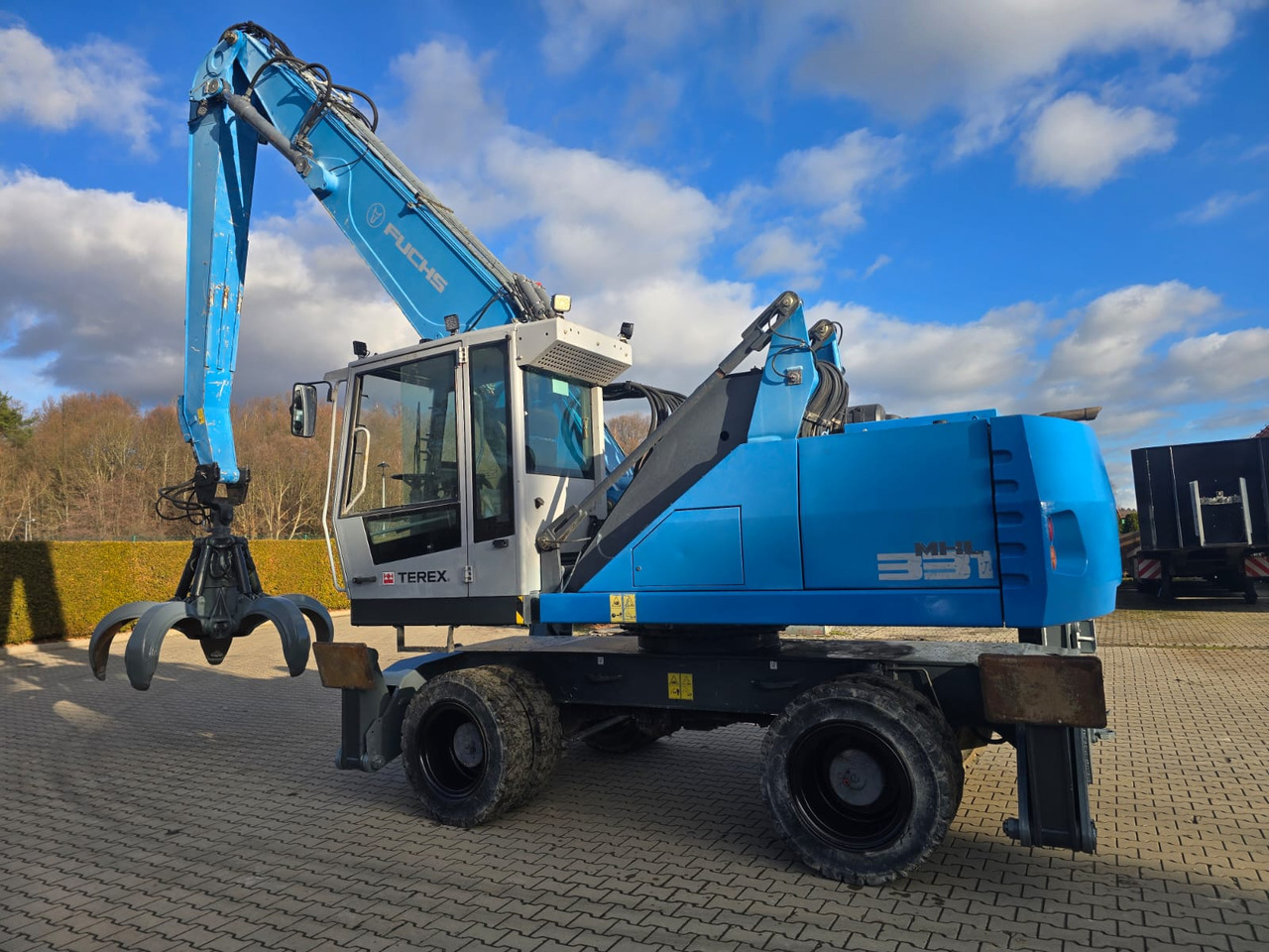 FUCHS MHL 331 - Material handler: picture 5 FUCHS MHL 331 - Material handler: picture 5