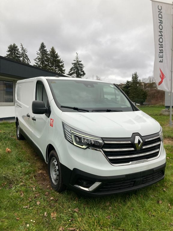 Renault TRAFIC RED VAN FWD E6 L2H1 - Small van: picture 1 Renault TRAFIC RED VAN FWD E6 L2H1 - Small van: picture 1