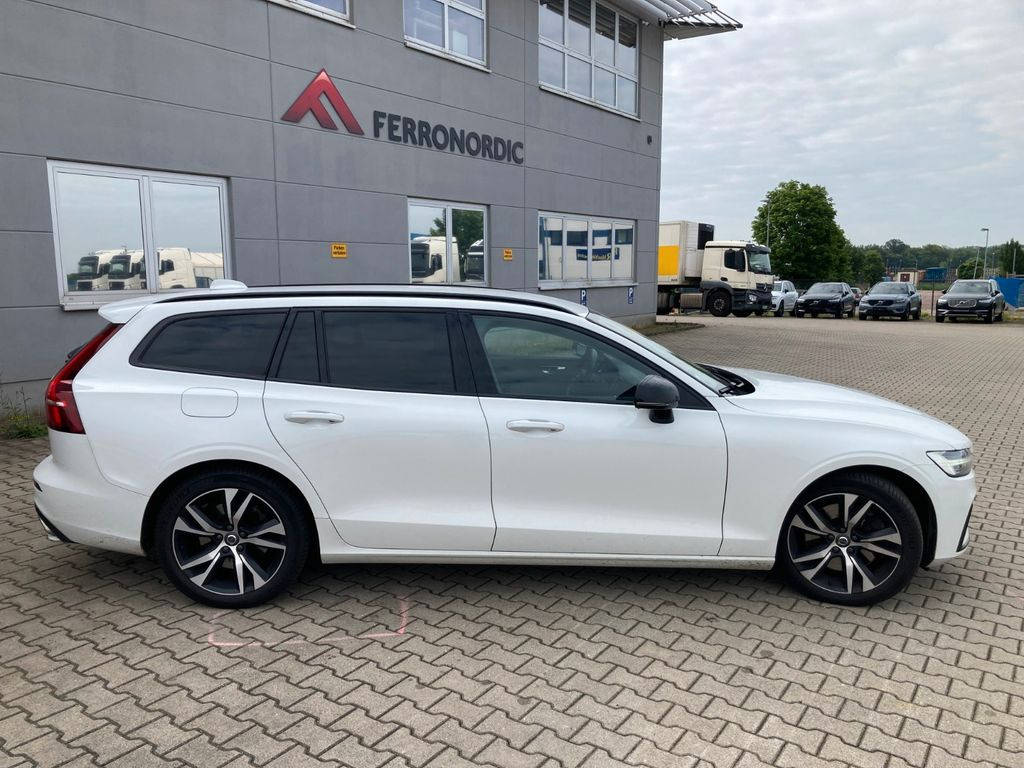 Volvo V60 T6 AWD R-Design Expression Recharge Plug-In Volvo V60 T6 AWD R-Design Expression Recharge Plug-In - Estate car: picture 4 Volvo V60 T6 AWD R-Design Expression Recharge Plug-In Volvo V60 T6 AWD R-Design Expression Recharge Plug-In - Estate car: picture 4