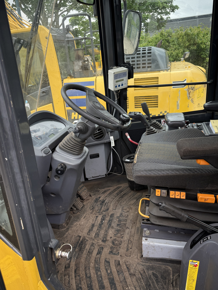 Wheel loader KOMATSU WA200PZ-6: picture 14