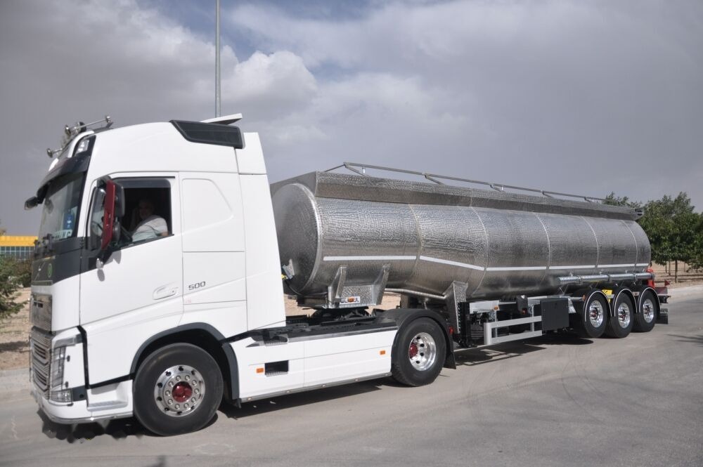 Tanker semi-trailer for transportation of fuel Özgül CHROME TANKER: picture 10