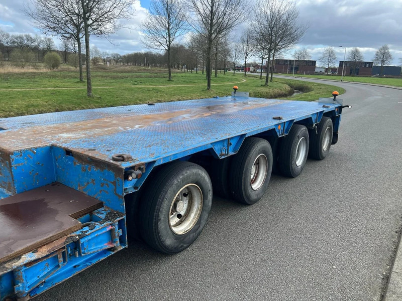 Goldhofer STZ VL44/80 - Low loader semi-trailer: picture 5 Goldhofer STZ VL44/80 - Low loader semi-trailer: picture 5