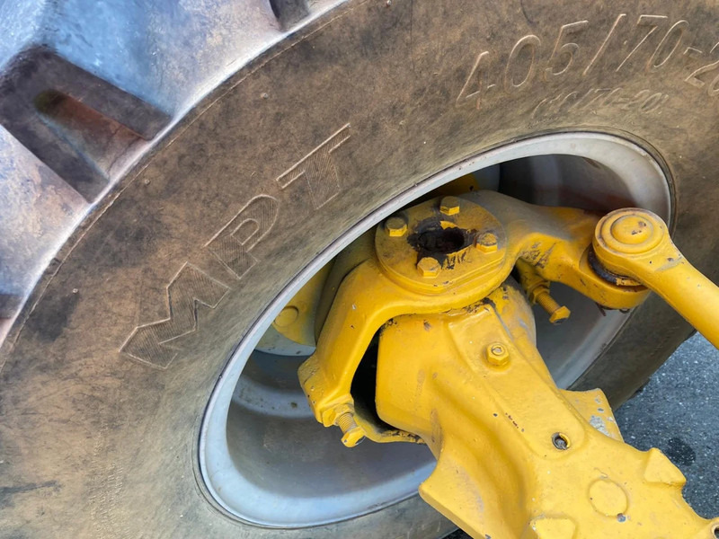 Telescopic boom Manitou 200 AJ: picture 11