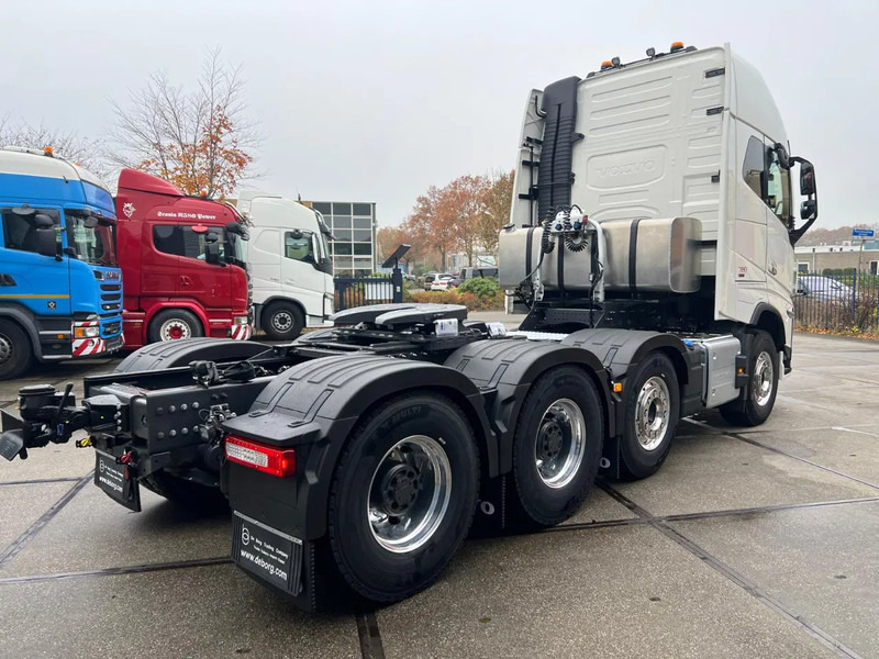 Volvo FH 16 780 8×4 - Tractor unit: picture 5 Volvo FH 16 780 8×4 - Tractor unit: picture 5