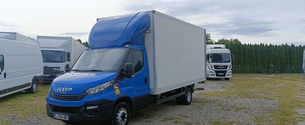 Iveco Daily 70C18 - Box truck: picture 3 Iveco Daily 70C18 - Box truck: picture 3