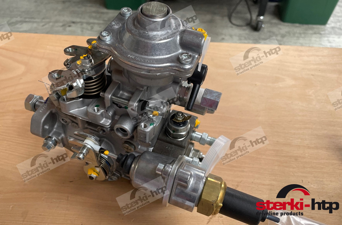 IVECO 504374953 Verteiler-Einspritzpumpe F5C F32 Kraftstoffpumpe IVECO FPT CASE New Holland - Fuel pump for Truck: picture 1 IVECO 504374953 Verteiler-Einspritzpumpe F5C F32 Kraftstoffpumpe IVECO FPT CASE New Holland - Fuel pump for Truck: picture 1