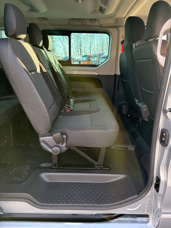 New Minibus, People carrier Renault Trafic Kombi L2H1 9-Sitzer: picture 11