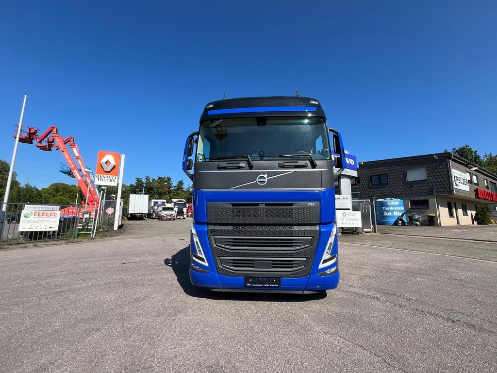 Volvo FH460 4x2 SZM - Tractor unit: picture 2 Volvo FH460 4x2 SZM - Tractor unit: picture 2