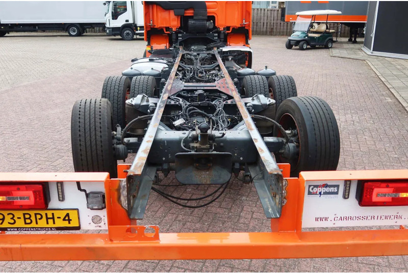DAF CF 450 Chassis Cabine Slaap Cabine 2x Bed - Cab chassis truck: picture 4 DAF CF 450 Chassis Cabine Slaap Cabine 2x Bed - Cab chassis truck: picture 4