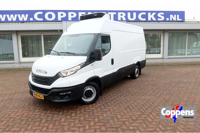 Iveco Daily 35S16 Koelen/vriezen/verwarmen Carrier Xarios 350 + nacht aansluiting 220 volt - Refrigerated delivery van: picture 1 Iveco Daily 35S16 Koelen/vriezen/verwarmen Carrier Xarios 350 + nacht aansluiting 220 volt - Refrigerated delivery van: picture 1