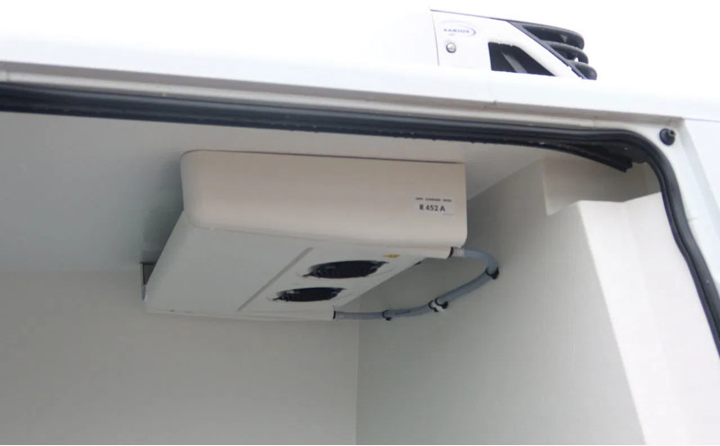 Iveco Daily 35S16 Koelen/vriezen/verwarmen Carrier Xarios 350 + nacht aansluiting 220 volt - Refrigerated delivery van: picture 5 Iveco Daily 35S16 Koelen/vriezen/verwarmen Carrier Xarios 350 + nacht aansluiting 220 volt - Refrigerated delivery van: picture 5