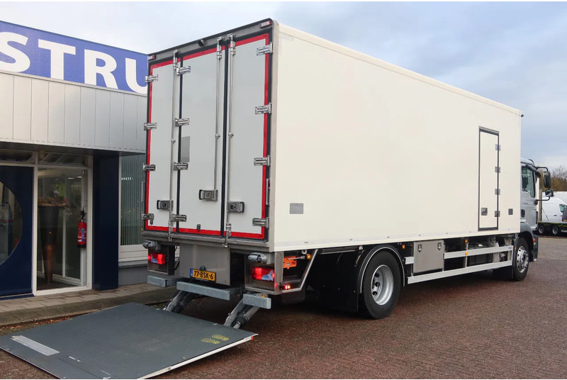 MAN TGM 18.290 Full AIR Thermoking T 1200R Koel/Vries Bi-Temp + Dollandia klep 2500 KG+ extra accu set - Refrigerated truck: picture 3 MAN TGM 18.290 Full AIR Thermoking T 1200R Koel/Vries Bi-Temp + Dollandia klep 2500 KG+ extra accu set - Refrigerated truck: picture 3