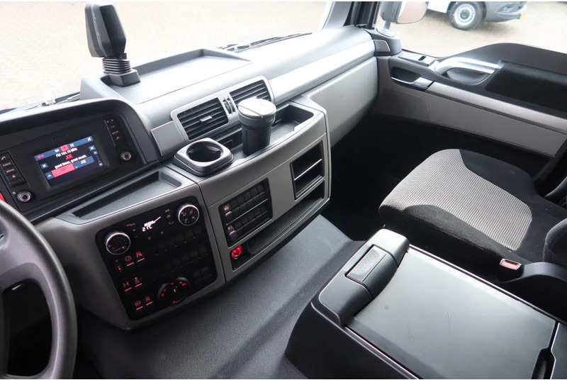 MAN TGM 18.290 Full AIR Thermoking T 1200R Koel/Vries Bi-Temp + Dollandia klep 2500 KG+ extra accu set - Refrigerated truck: picture 5 MAN TGM 18.290 Full AIR Thermoking T 1200R Koel/Vries Bi-Temp + Dollandia klep 2500 KG+ extra accu set - Refrigerated truck: picture 5