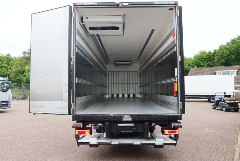 Mercedes-Benz Actros 1936 1936 L Koel/Vries+Klep Bi-Temp ThermokingT 1200R - Refrigerated truck: picture 3 Mercedes-Benz Actros 1936 1936 L Koel/Vries+Klep Bi-Temp ThermokingT 1200R - Refrigerated truck: picture 3