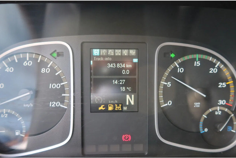 Tow truck Mercedes-Benz Atego 1221 L Takelwagen 6 persoons: picture 19