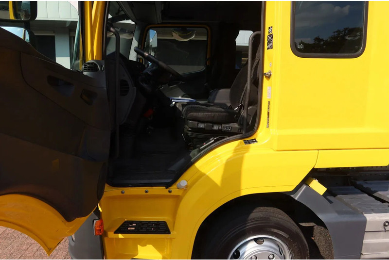 Tow truck Mercedes-Benz Atego 1221 L Takelwagen 6 persoons: picture 13