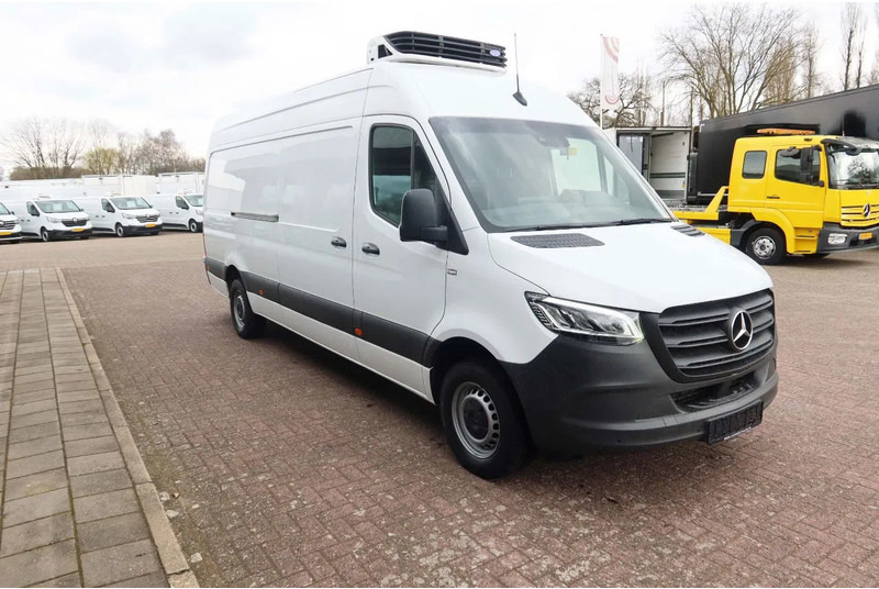 Mercedes-Benz Sprinter 317 CDI L3/H2 Multi temp, Verplaatsbare tussenwand - Refrigerated delivery van: picture 2 Mercedes-Benz Sprinter 317 CDI L3/H2 Multi temp, Verplaatsbare tussenwand - Refrigerated delivery van: picture 2