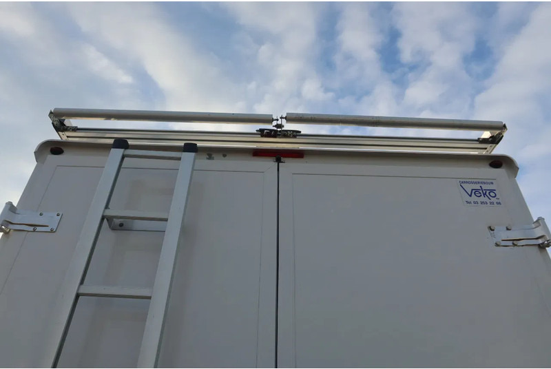 Mercedes-Benz Sprinter 519 CDI Bak + deuren, Montage /serviceauto + opstap + Imperial en opsteekrol C rijbewijs - Box truck: picture 3 Mercedes-Benz Sprinter 519 CDI Bak + deuren, Montage /serviceauto + opstap + Imperial en opsteekrol C rijbewijs - Box truck: picture 3