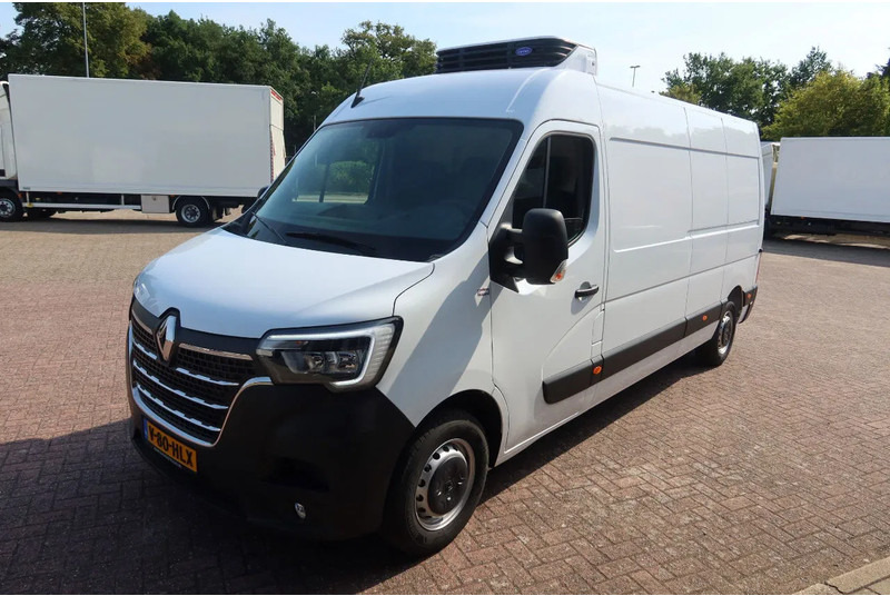 Renault Master Koel/Vries/Verwarmen Met nachtaansluiting 220 Volt Carrier Xarios 350 BPM vrij - Refrigerated delivery van: picture 2 Renault Master Koel/Vries/Verwarmen Met nachtaansluiting 220 Volt Carrier Xarios 350 BPM vrij - Refrigerated delivery van: picture 2