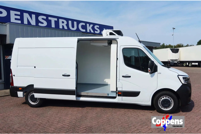 Renault Master Koel/Vries/Verwarmen Met nachtaansluiting 220 Volt Carrier Xarios 350 BPM vrij - Refrigerated delivery van: picture 1 Renault Master Koel/Vries/Verwarmen Met nachtaansluiting 220 Volt Carrier Xarios 350 BPM vrij - Refrigerated delivery van: picture 1