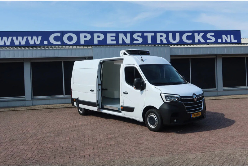 Renault Master Koel/Vries/Verwarmen Met nachtaansluiting 220 Volt Carrier Xarios 350 BPM vrij - Refrigerated delivery van: picture 3 Renault Master Koel/Vries/Verwarmen Met nachtaansluiting 220 Volt Carrier Xarios 350 BPM vrij - Refrigerated delivery van: picture 3