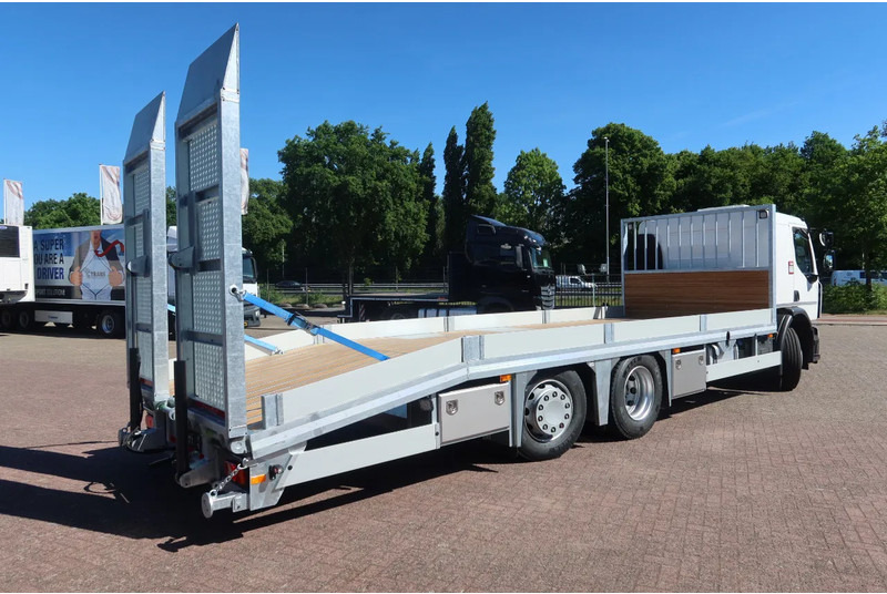 Renault T 320 Oprijwagen E 6 6x2 - Car transporter truck: picture 3 Renault T 320 Oprijwagen E 6 6x2 - Car transporter truck: picture 3
