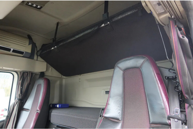 Volvo FM 340 Geïsoleerd Dak DHollandia 3000 kg - Box truck: picture 5 Volvo FM 340 Geïsoleerd Dak DHollandia 3000 kg - Box truck: picture 5