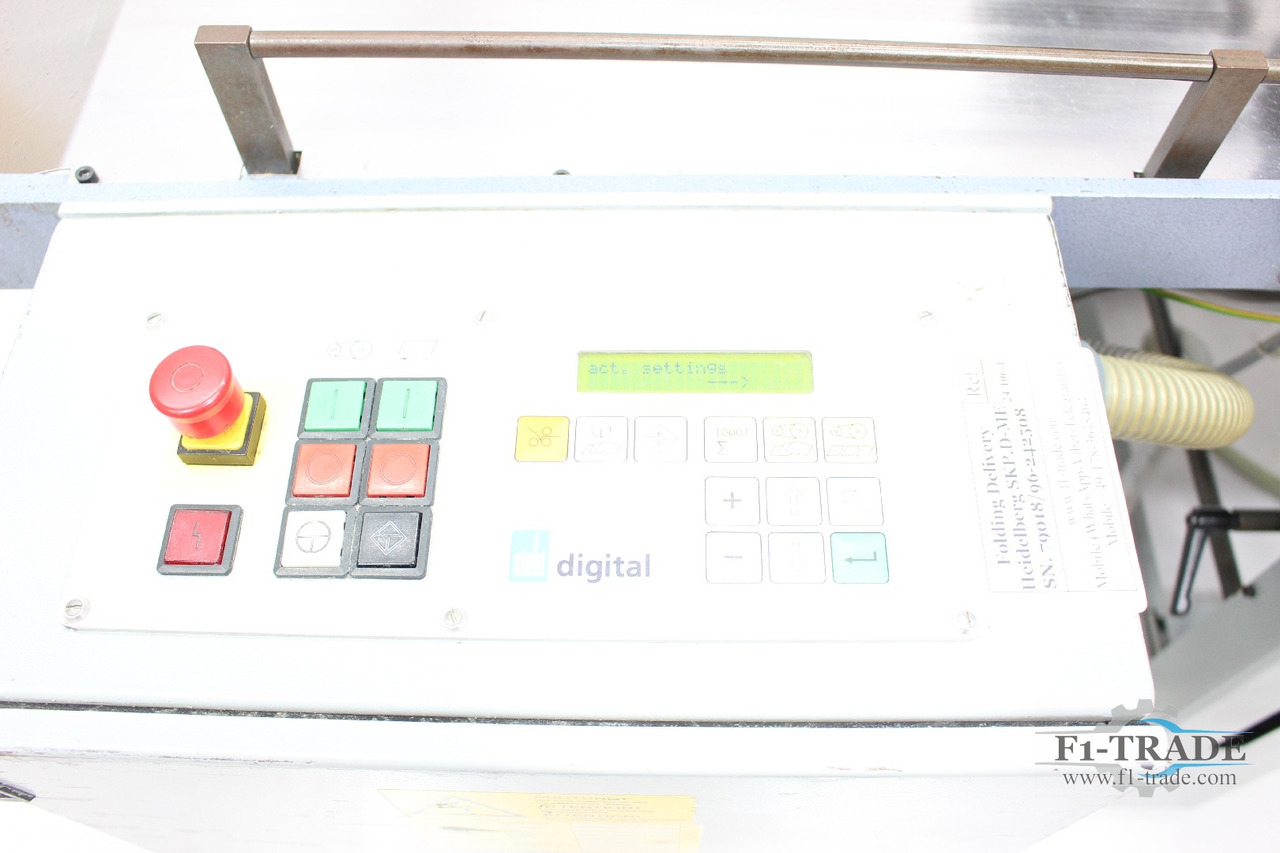 Folding machine Heidelberg SKP.D ME: picture 5 Folding machine Heidelberg SKP.D ME: picture 5