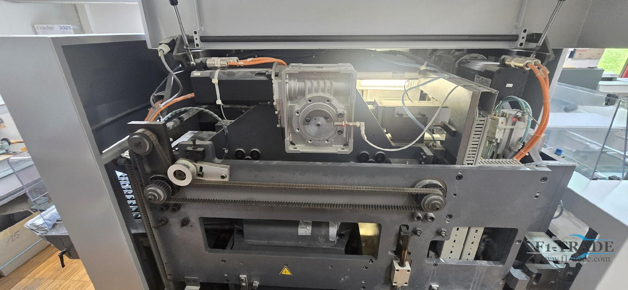 Heidelberg Eurotrimm ET1000 - Industrial equipment: picture 3 Heidelberg Eurotrimm ET1000 - Industrial equipment: picture 3