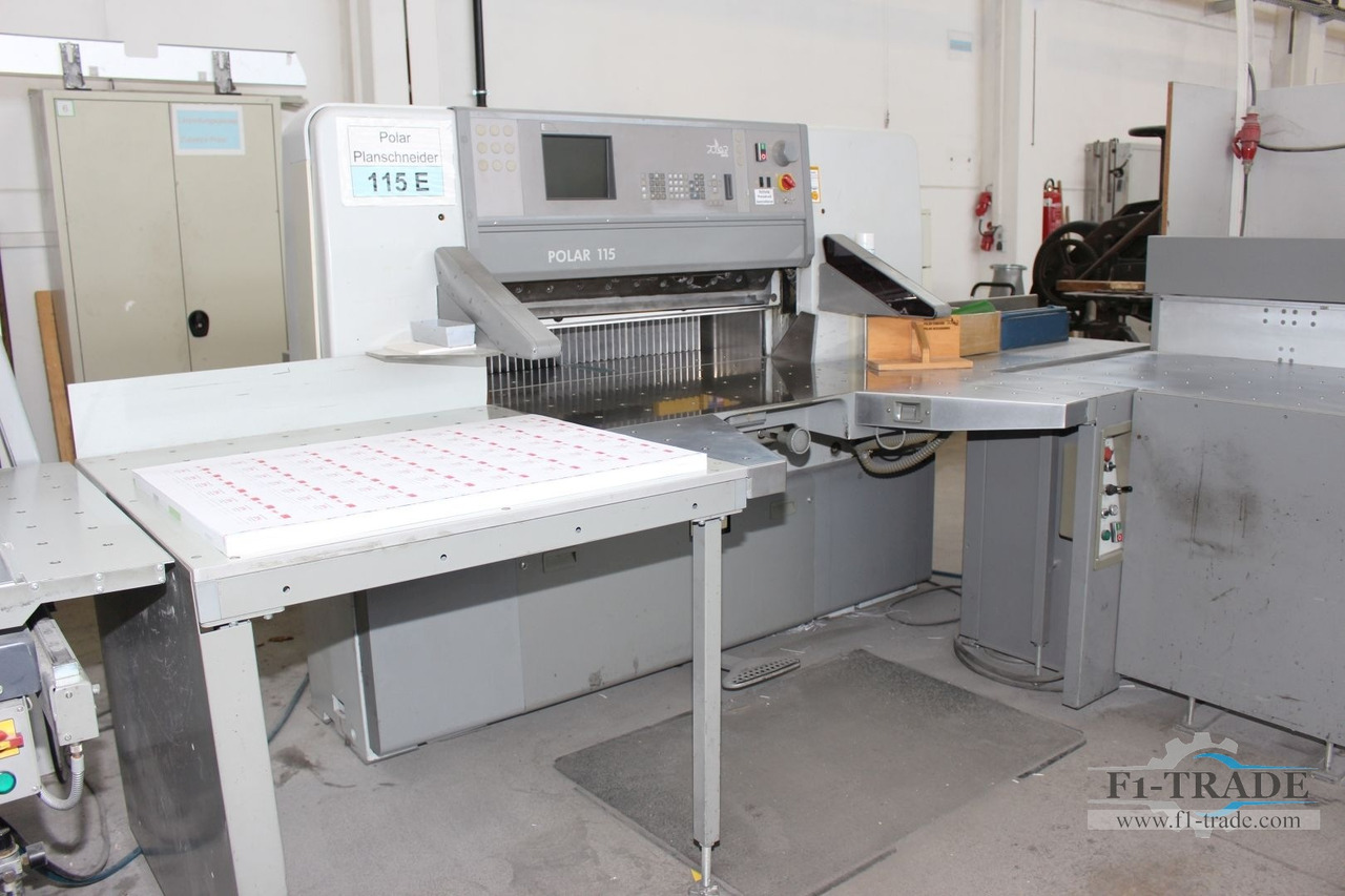 Polar 115 E - Paper cutting machine: picture 2 Polar 115 E - Paper cutting machine: picture 2